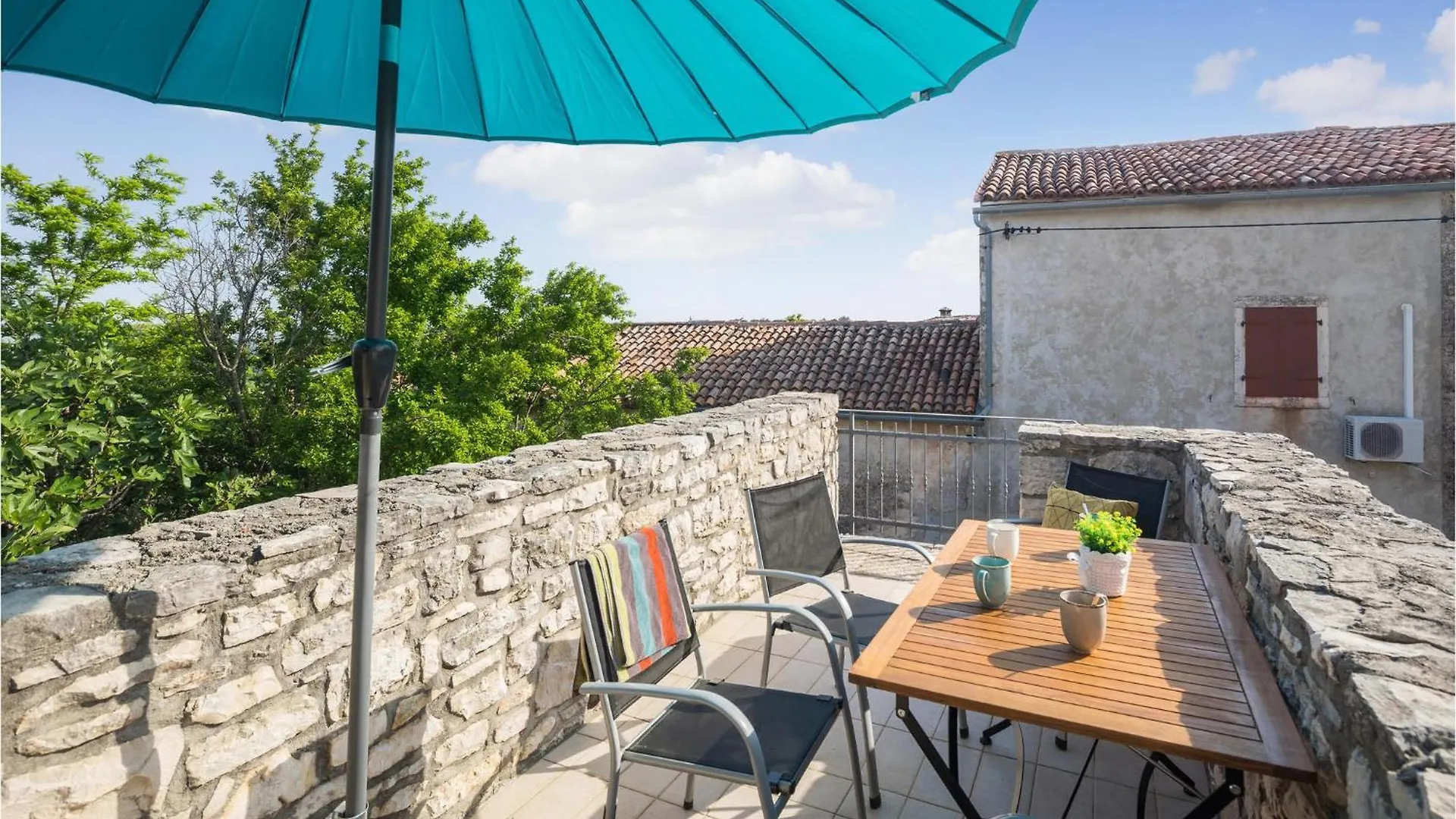 Nice Home In Puntera With Wifi 0*,  Croatia